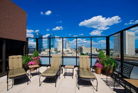 Aka White Plains Hotel Exterior photo