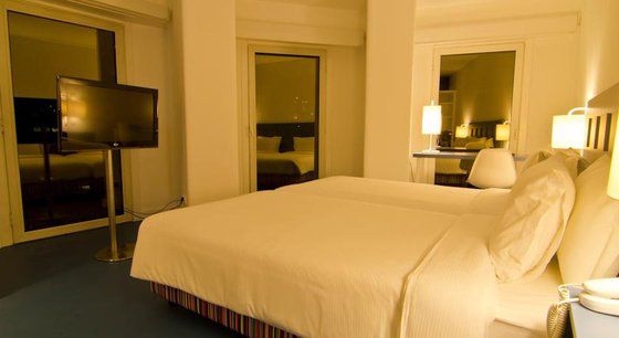 Aka White Plains Hotel Room photo